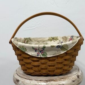 Longaberger Baskets Medium Crocus Basket 10 1/4"